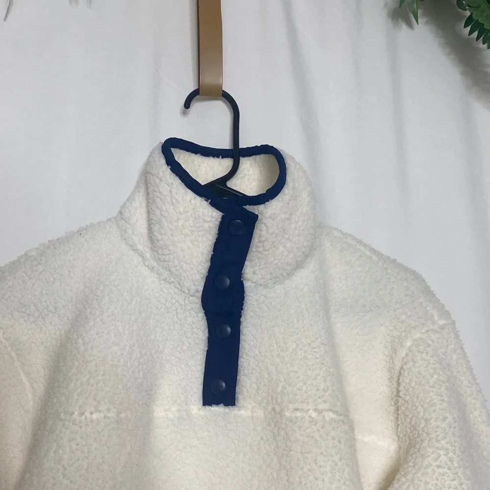 St. John's Bay Kids Sherpa Pullover - Cream and Navy